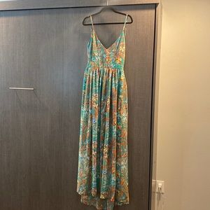 Pink Lily Maxi size large never worn